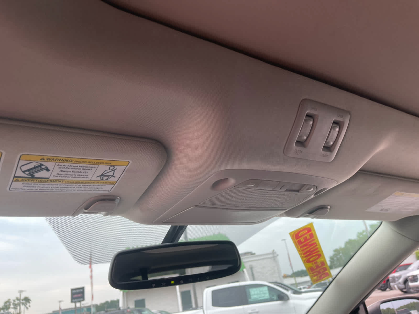 Used 2019 Nissan Murano SV w/ Premium Package FWD image 16