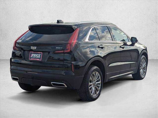 Used 2025 Cadillac XT4 Premium Luxury image 5