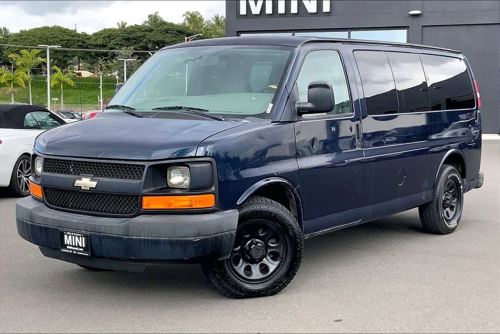 Used 2014 Chevrolet Express 1500 LS image 2