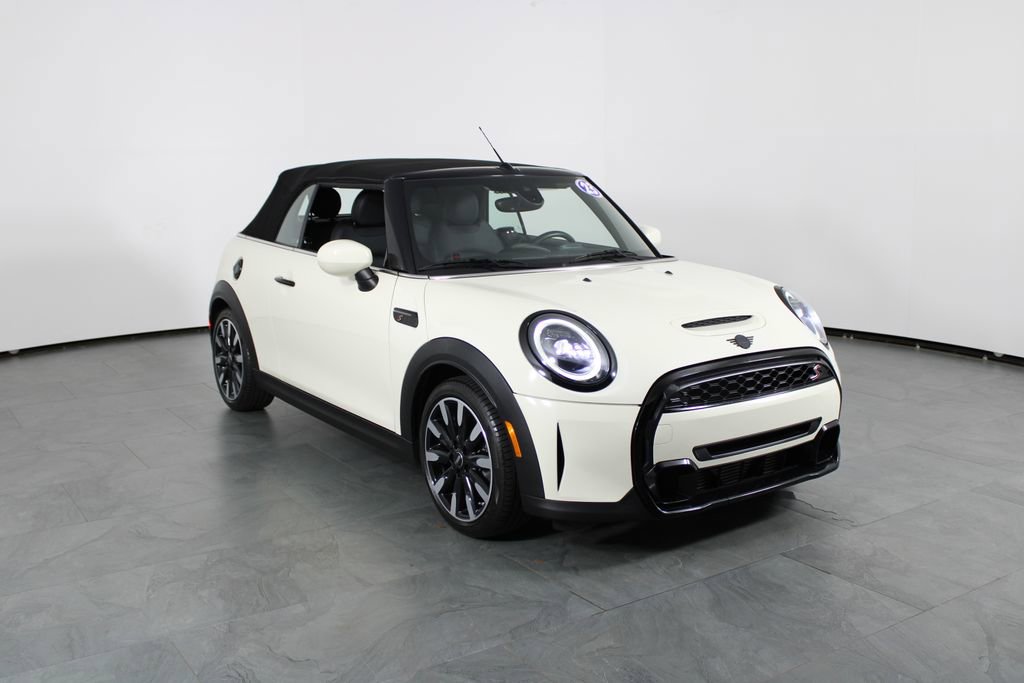 Used 2023 MINI Cooper S image 10