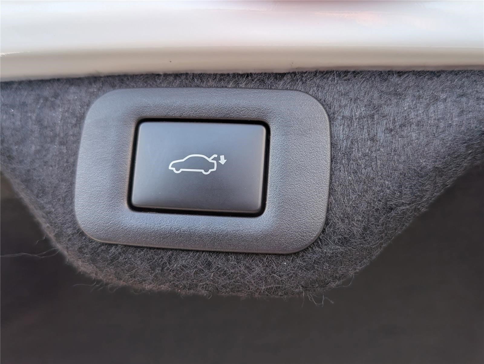 Used 2024 Lexus ES 350 F Sport image 15