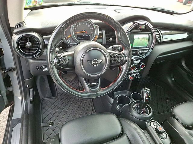 Used 2020 MINI Cooper S FWD image 2