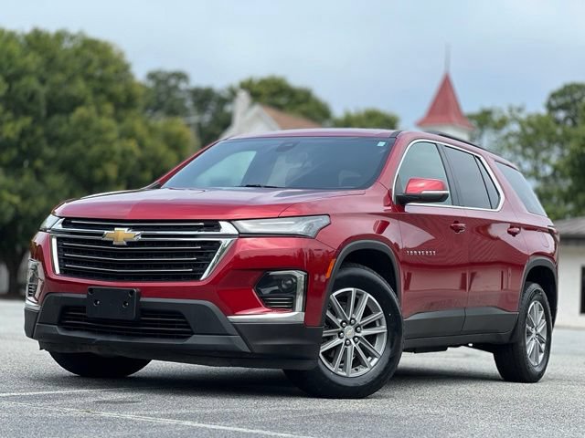 Used 2023 Chevrolet Traverse LT AWD/4WD image 1