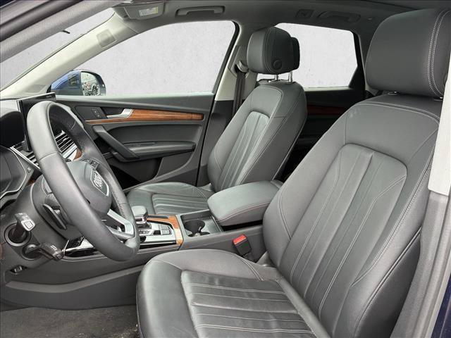 Used 2023 Audi Q5 2.0T Premium Plus w/ Premium Plus Package AWD/4WD image 12