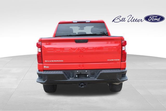 Used 2025 Chevrolet Silverado 1500 Custom Trail Boss AWD/4WD image 6