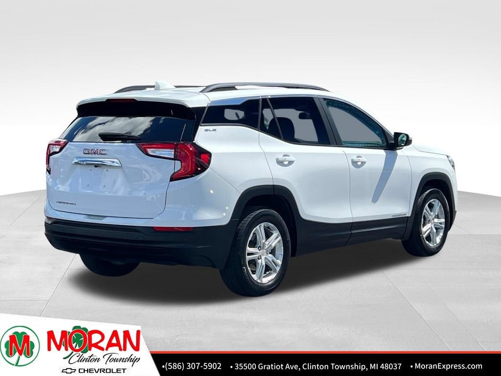 Certified 2024 GMC Terrain SLE w/ Driver Convenience Package FWD image 6