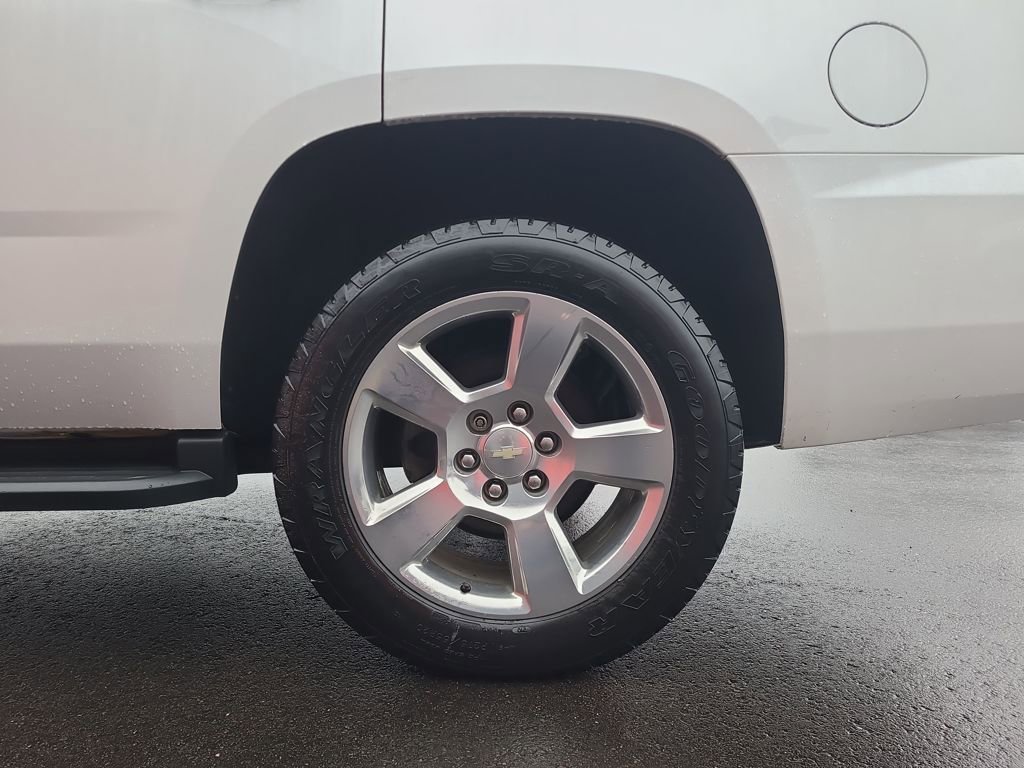 Used 2017 Chevrolet Tahoe LT image 16