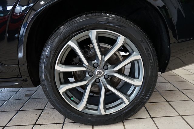 Used 2019 Volvo XC90 T5 Momentum w/ Protection Package image 57