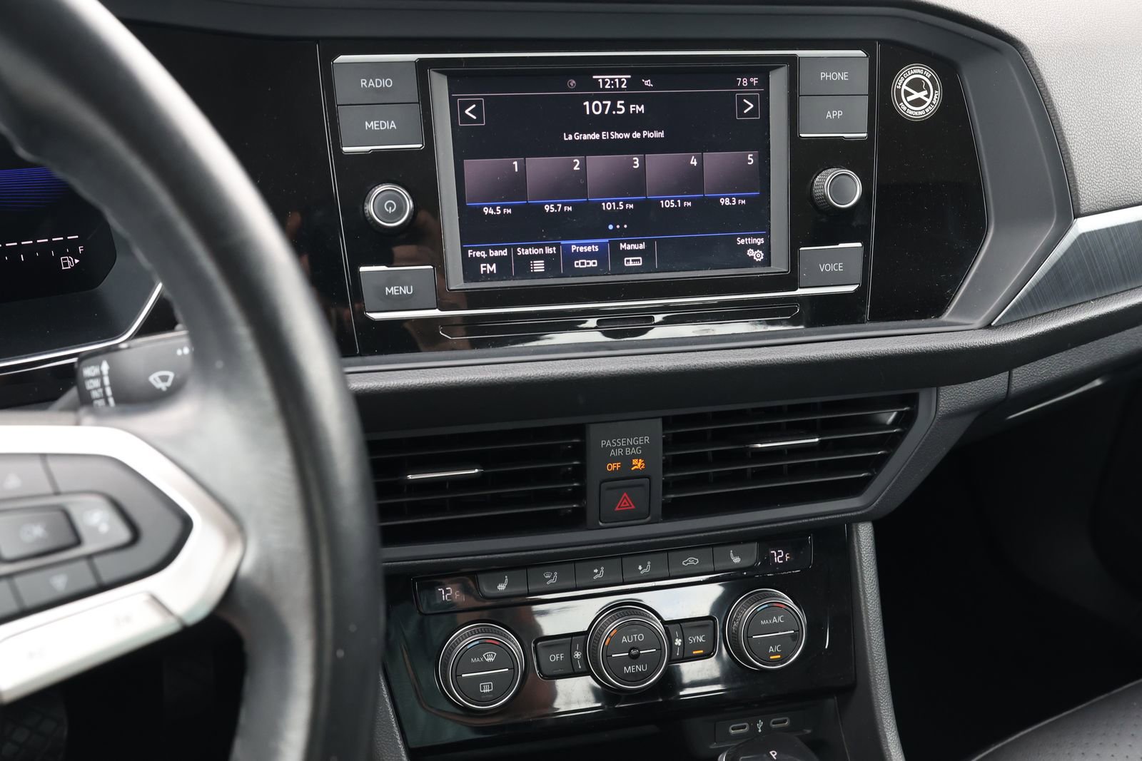 Used 2024 Volkswagen Jetta SE FWD image 20