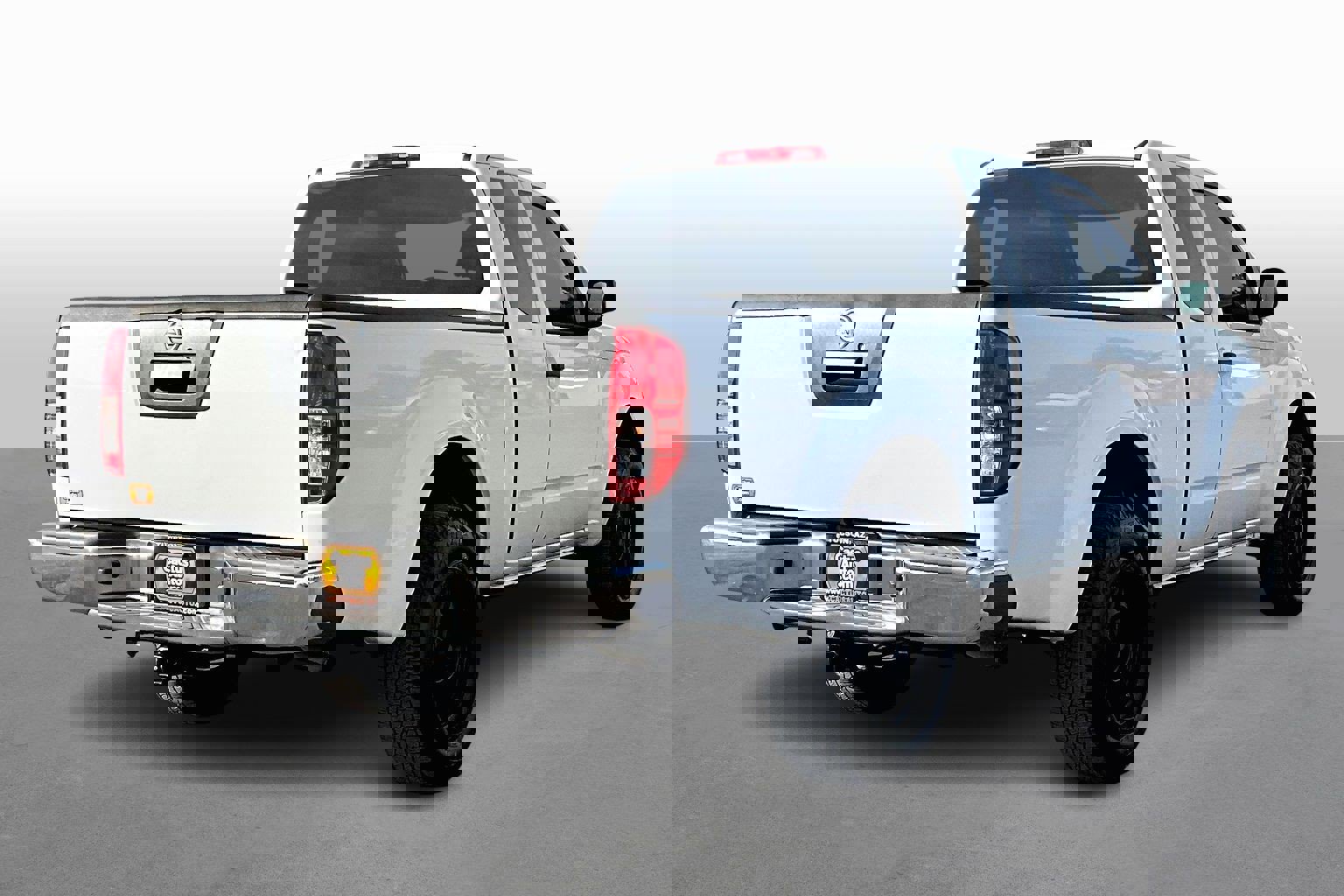 Used 2015 Nissan Frontier S w/ S Preferred Package image 2