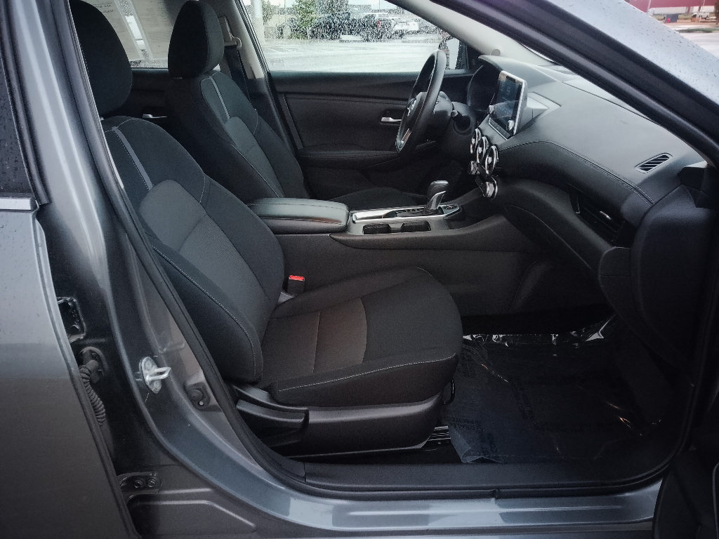 Used 2023 Nissan Sentra SV FWD image 15