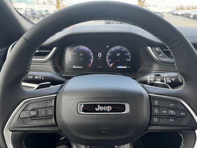 Used 2025 Jeep Grand Cherokee L Laredo w/ Trailer Tow Package image 25