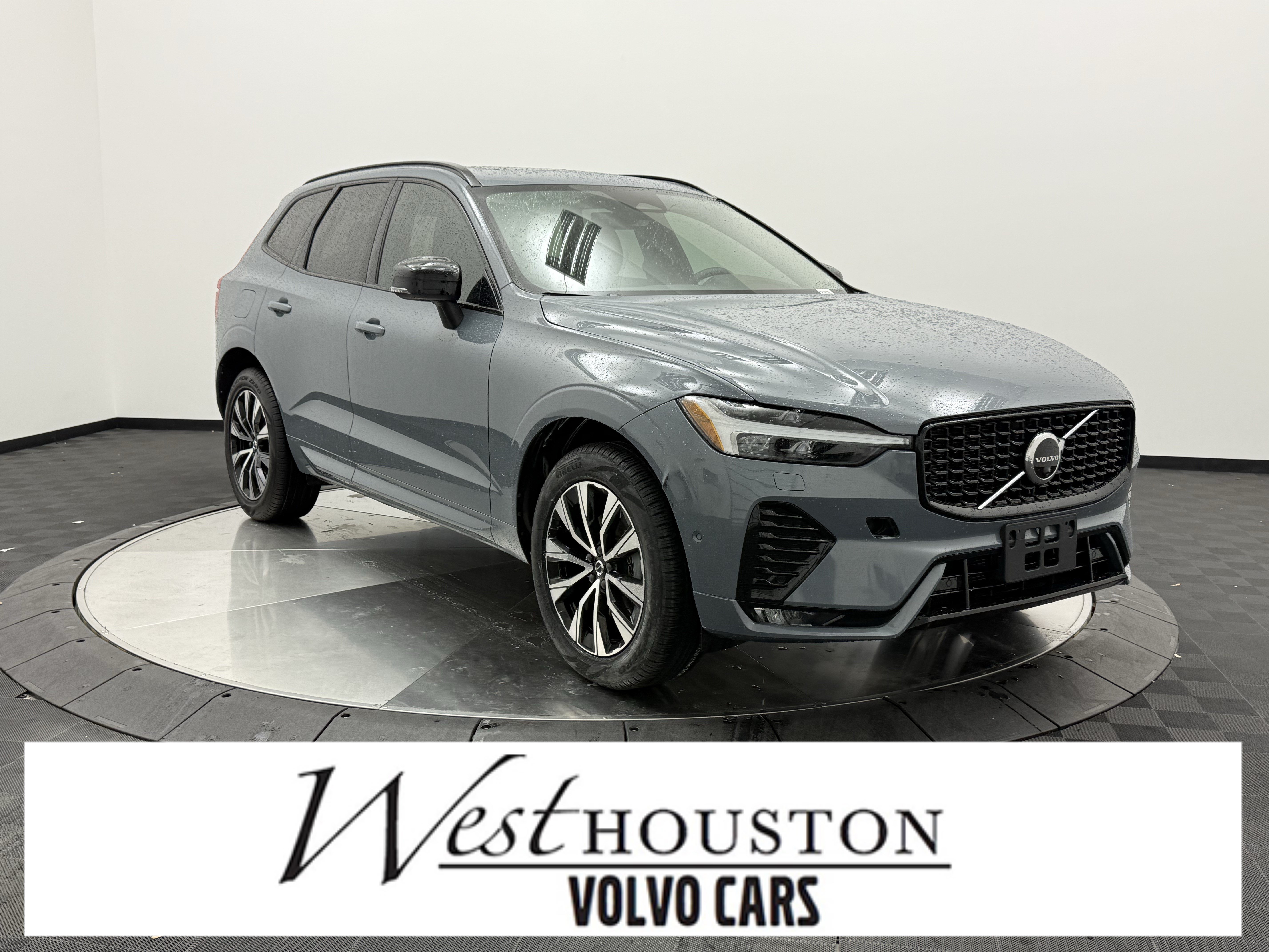 Certified 2023 Volvo XC60 B5 Plus w/ Climate Package FWD image 1
