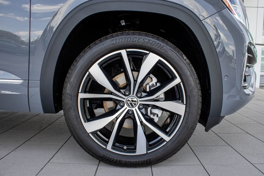 New 2025 Volkswagen Atlas SEL Premium R-Line image 22