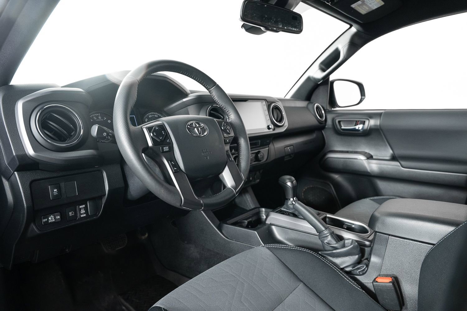 Used 2023 Toyota Tacoma TRD Off-Road image 12