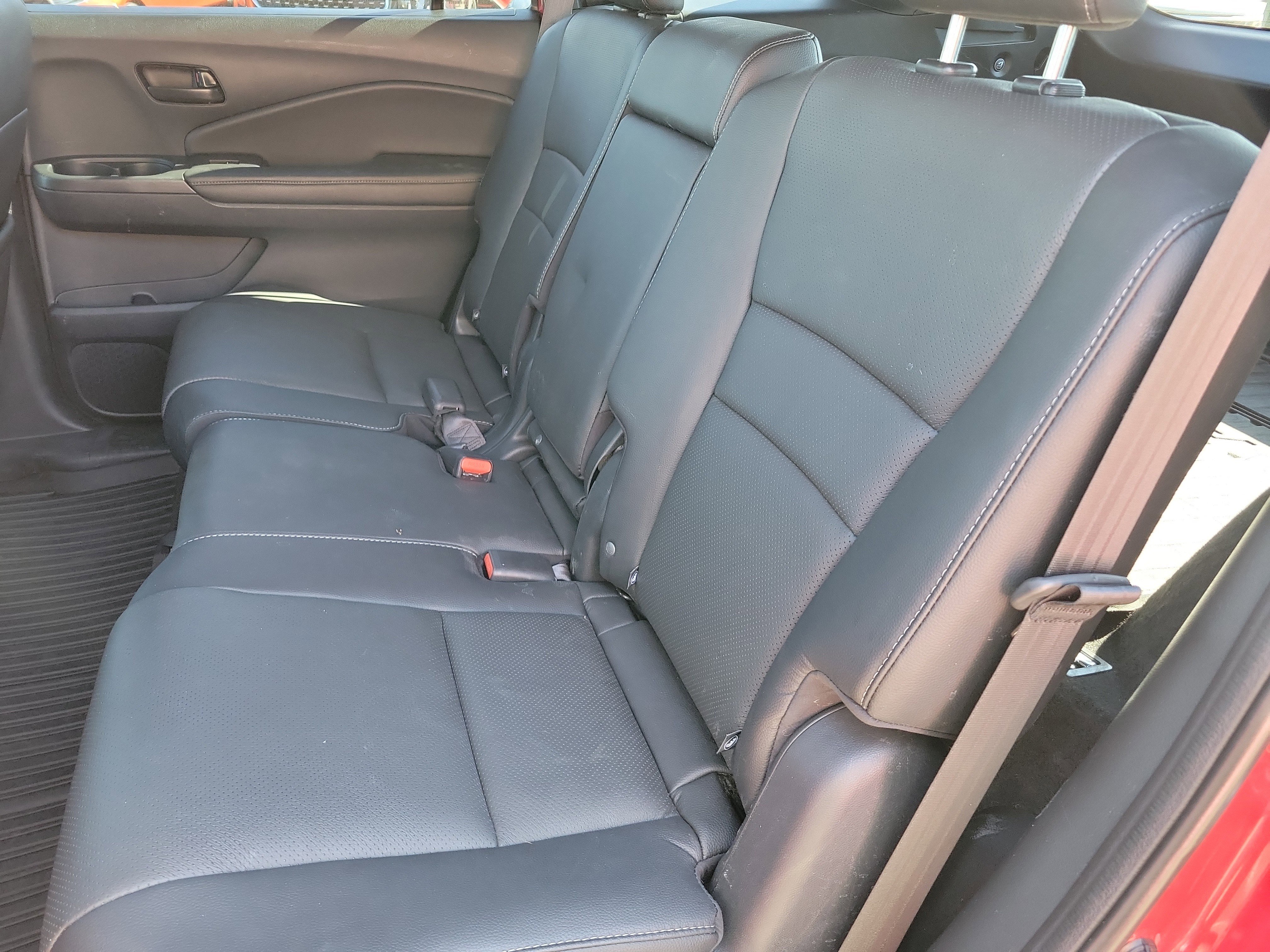 Used 2023 Honda Passport EX-L image 7