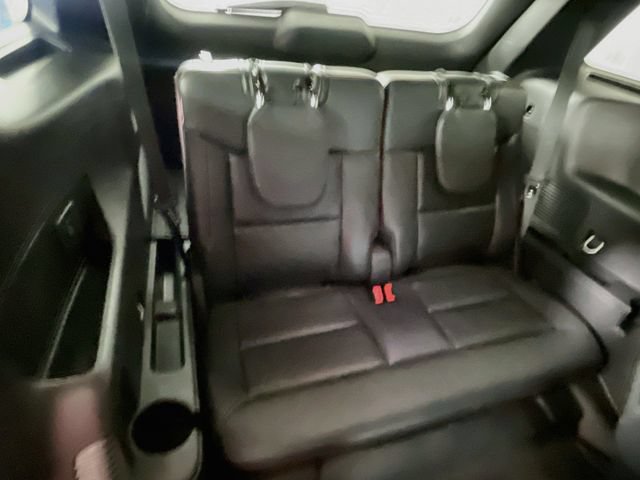 Used 2025 Ford Explorer ST-Line w/ Premium Package RWD image 29