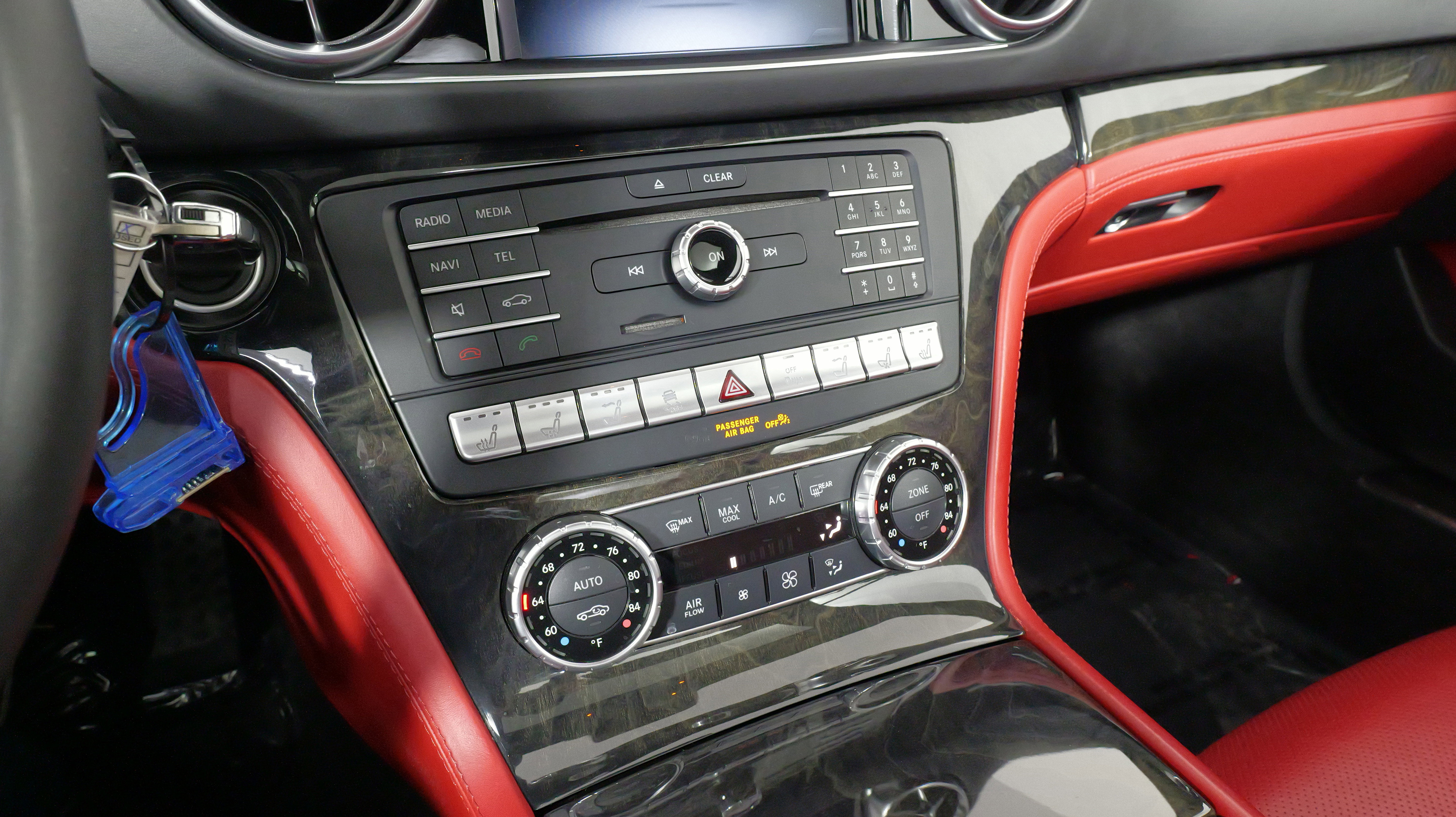 Used 2018 Mercedes-Benz SL 450 image 43