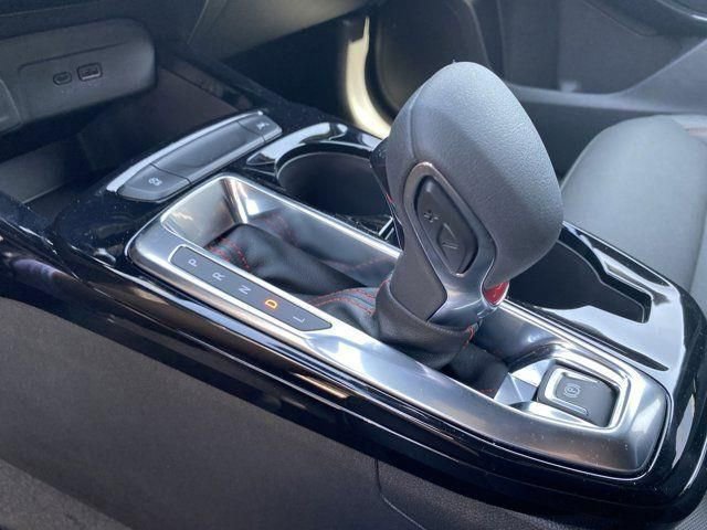 New 2025 Chevrolet Trax RS w/ Driver Confidence Package FWD image 16