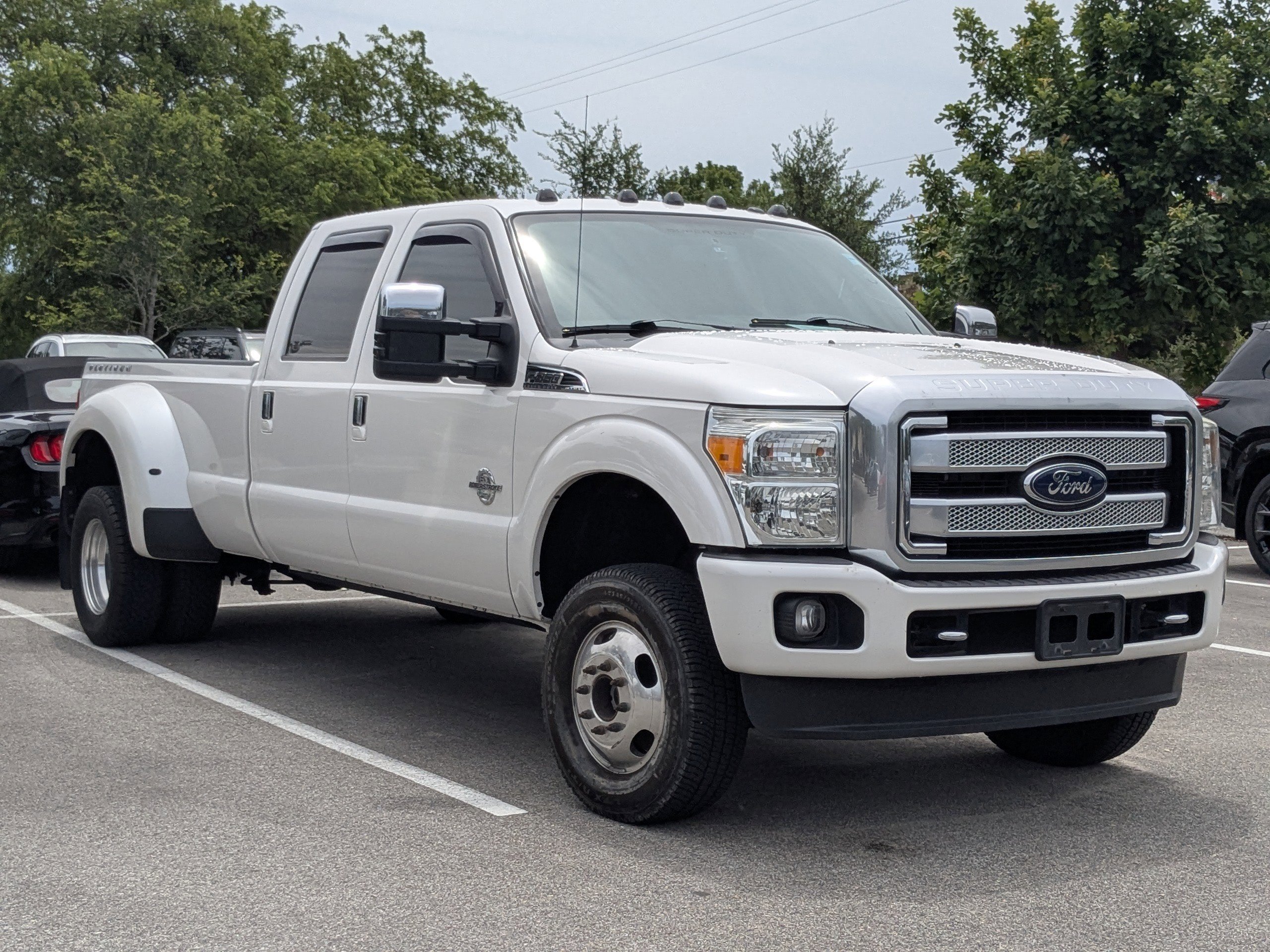 Used 2015 Ford F350 Platinum AWD/4WD image 1