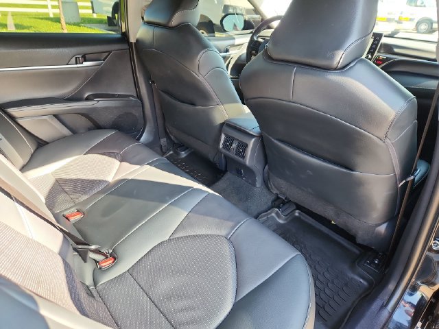 Used 2024 Toyota Camry XSE w/ Cold Weather Package FWD image 31