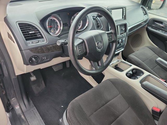 Used 2012 Dodge Grand Caravan SXT FWD image 10