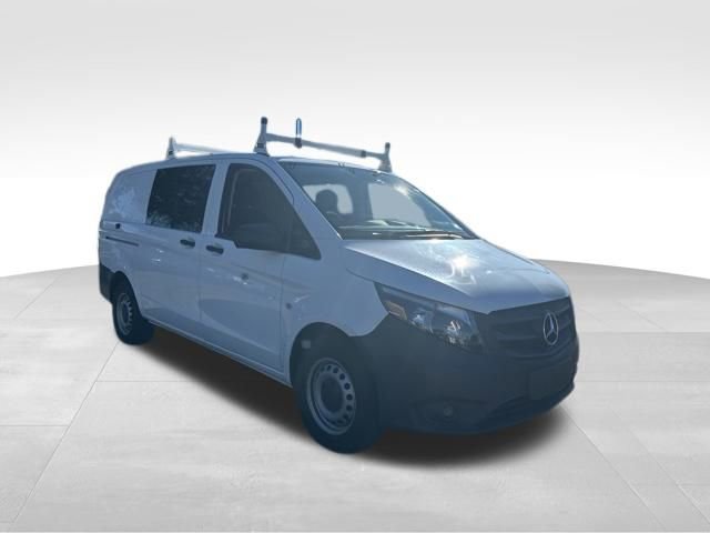 Used 2022 Mercedes-Benz Metris image 8