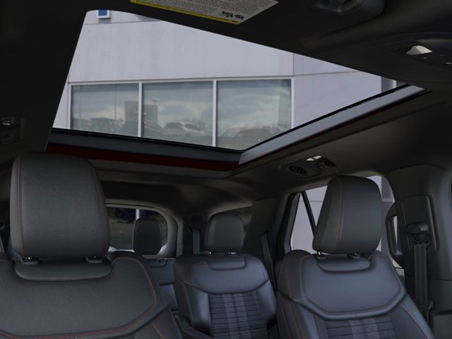 New 2026 Ford Explorer ST-Line w/ ST-Line Street Pack image 22