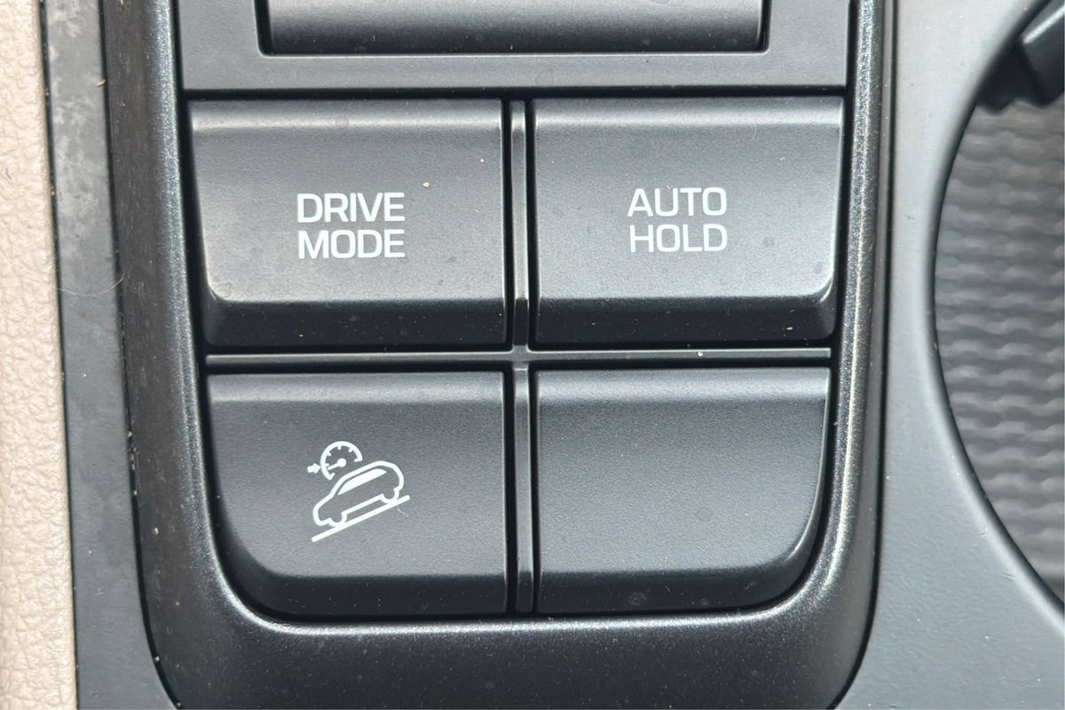 Used 2020 Hyundai Tucson Value AWD/4WD image 35