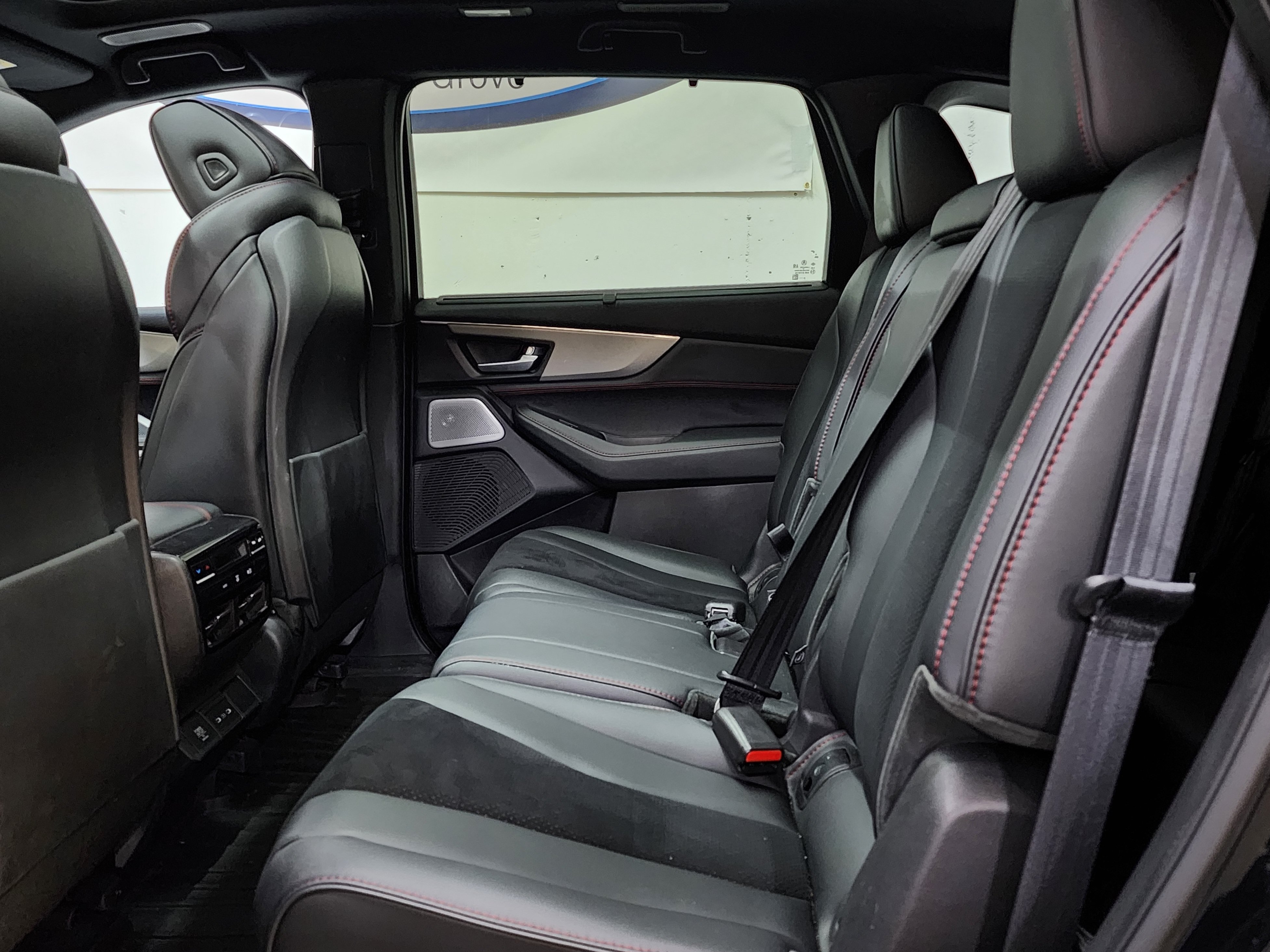 Certified 2025 Acura MDX A-Spec AWD/4WD image 17