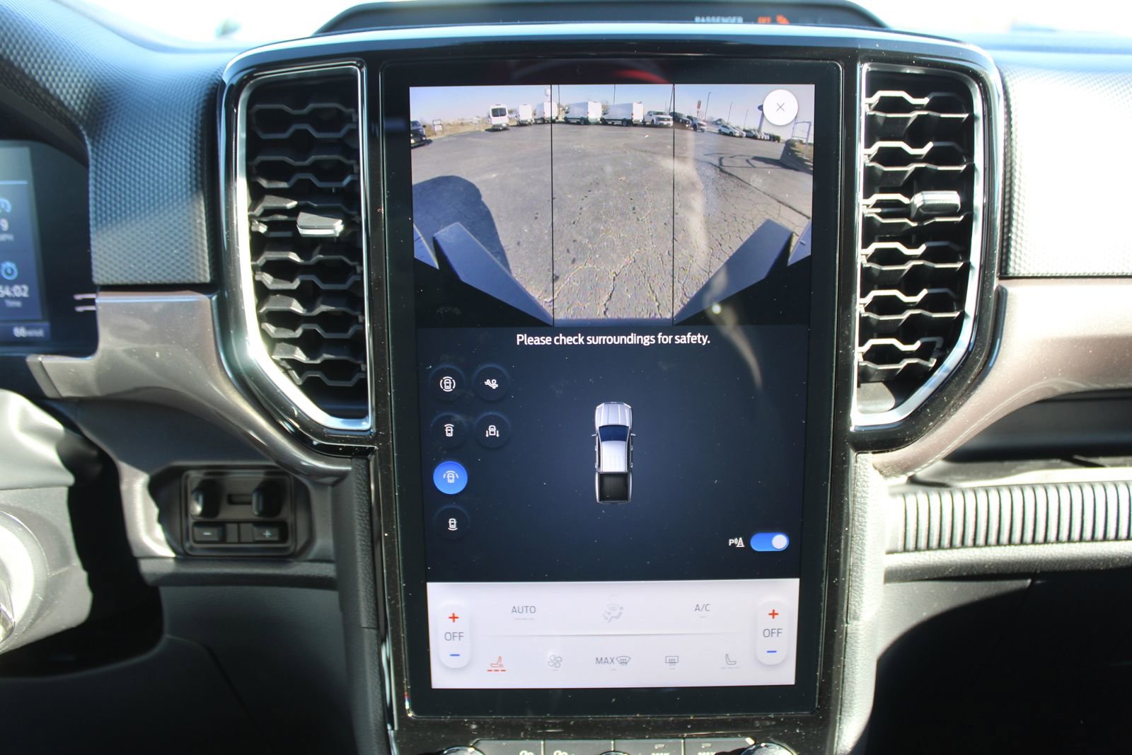 New 2025 Ford Ranger XLT image 44