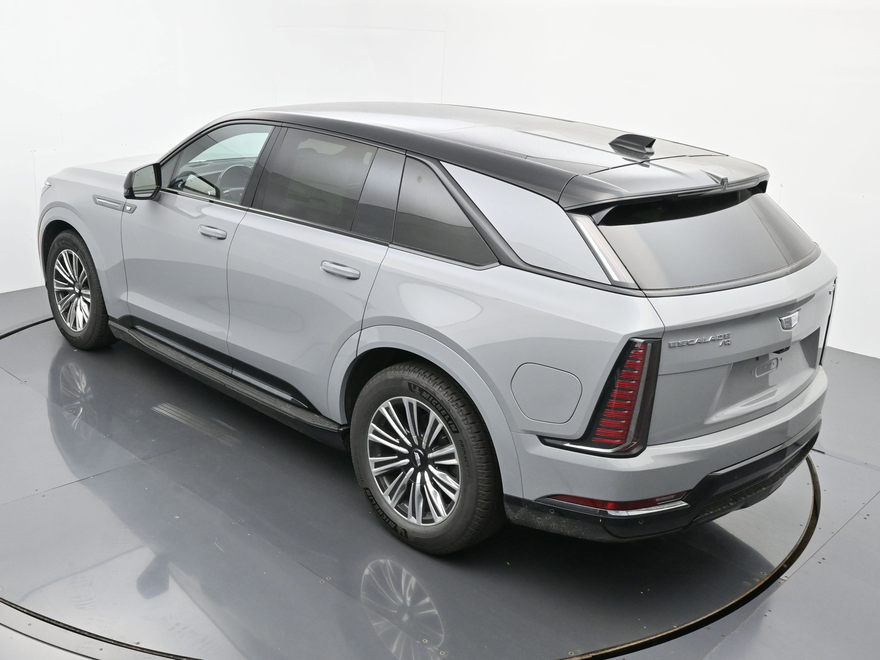 New 2026 Cadillac Escalade IQ Sport 1 w/ LPO, Floor Liner Package image 25