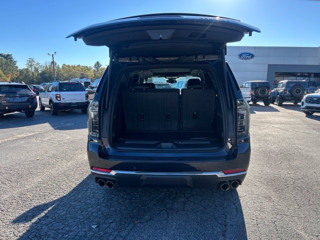 Used 2025 Chevrolet Tahoe Premier w/ Sun And Tow Package AWD/4WD image 23