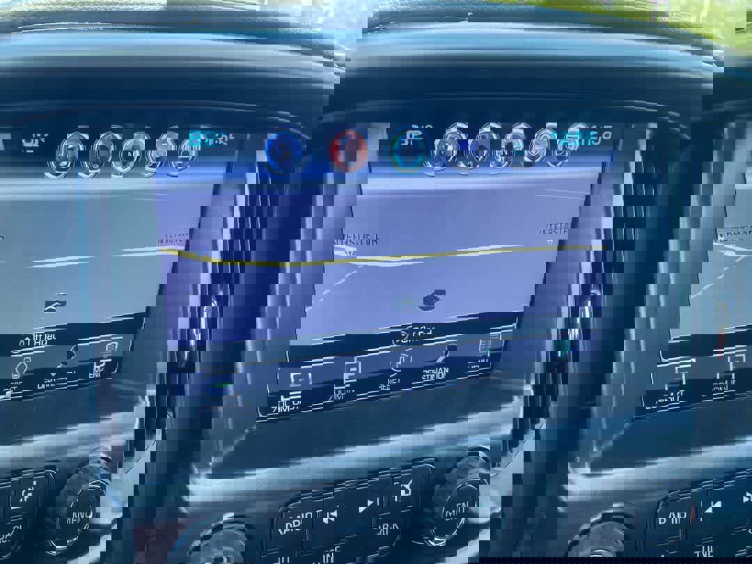 Used 2018 GMC Canyon All Terrain w/ All Terrain X Package image 18