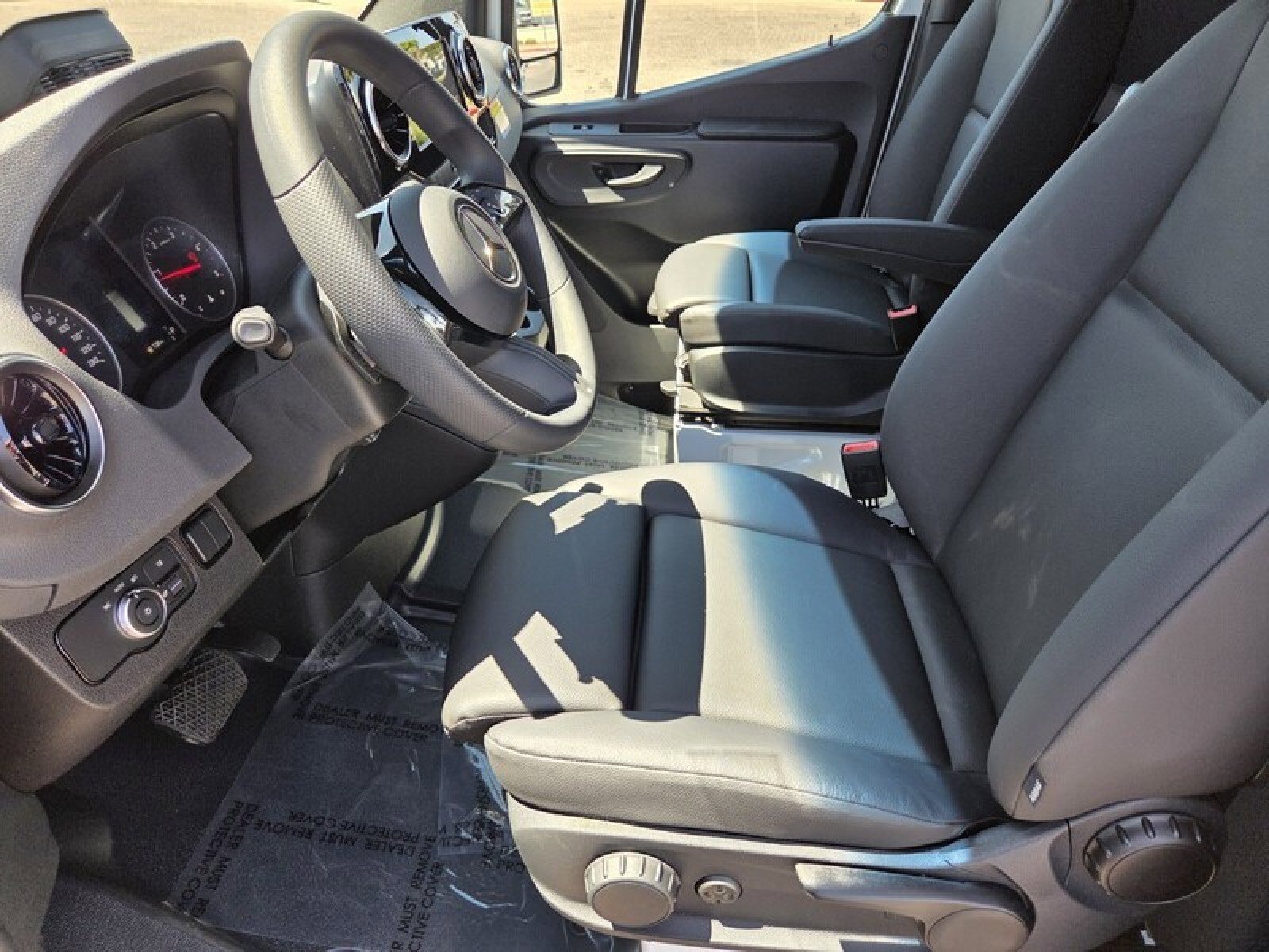 New 2026 Mercedes-Benz Sprinter 2500 image 11