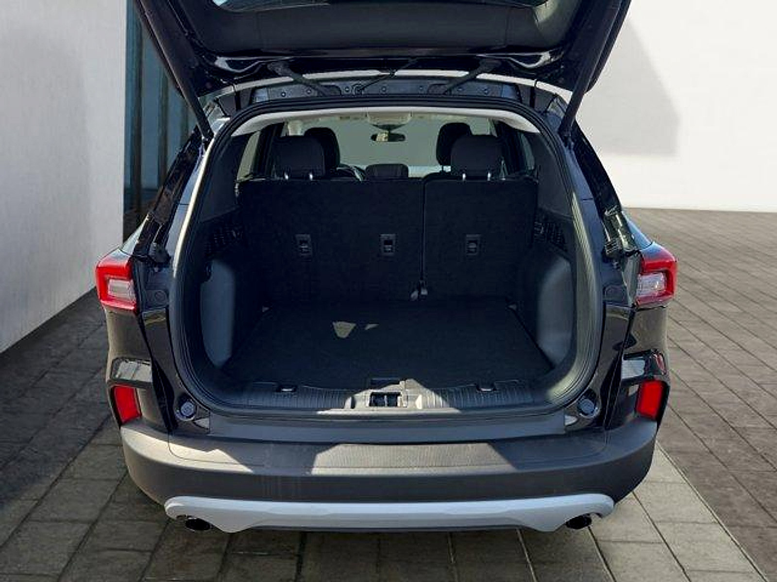 Certified 2023 Ford Escape Active AWD/4WD image 25
