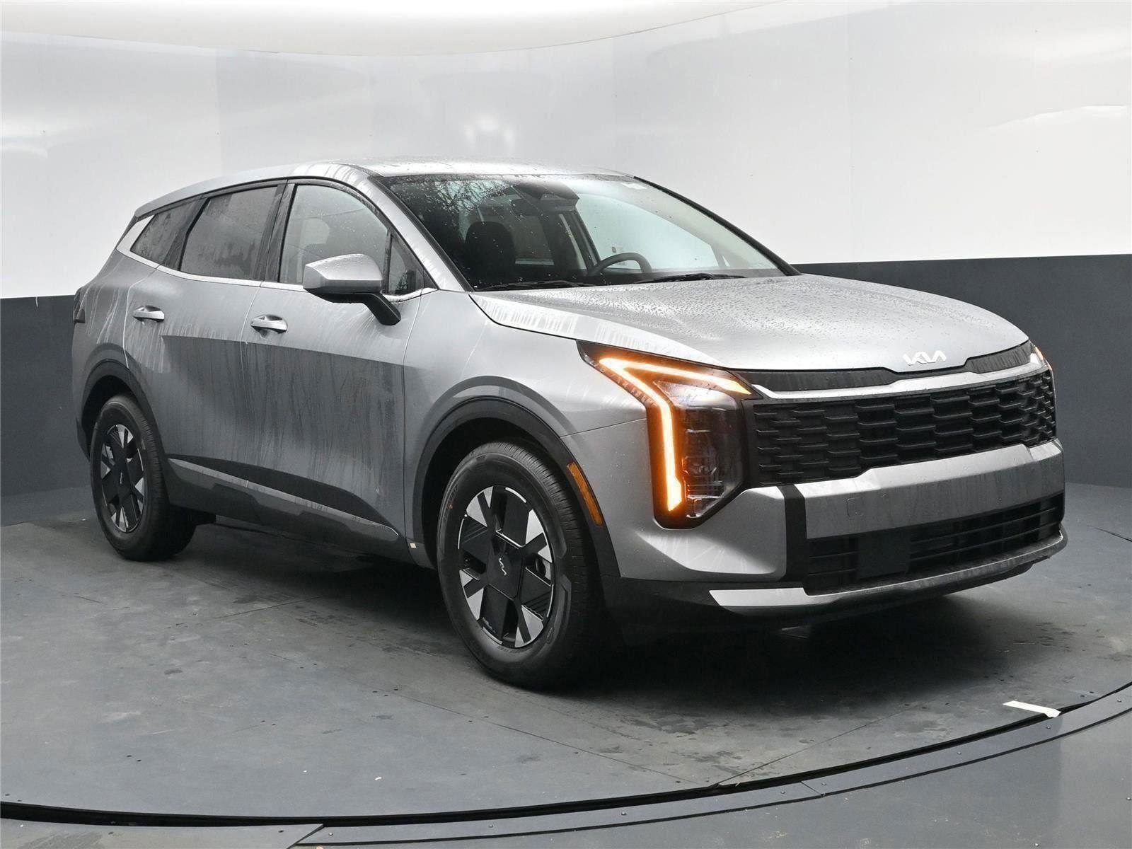 New 2026 Kia Sportage LX image 16