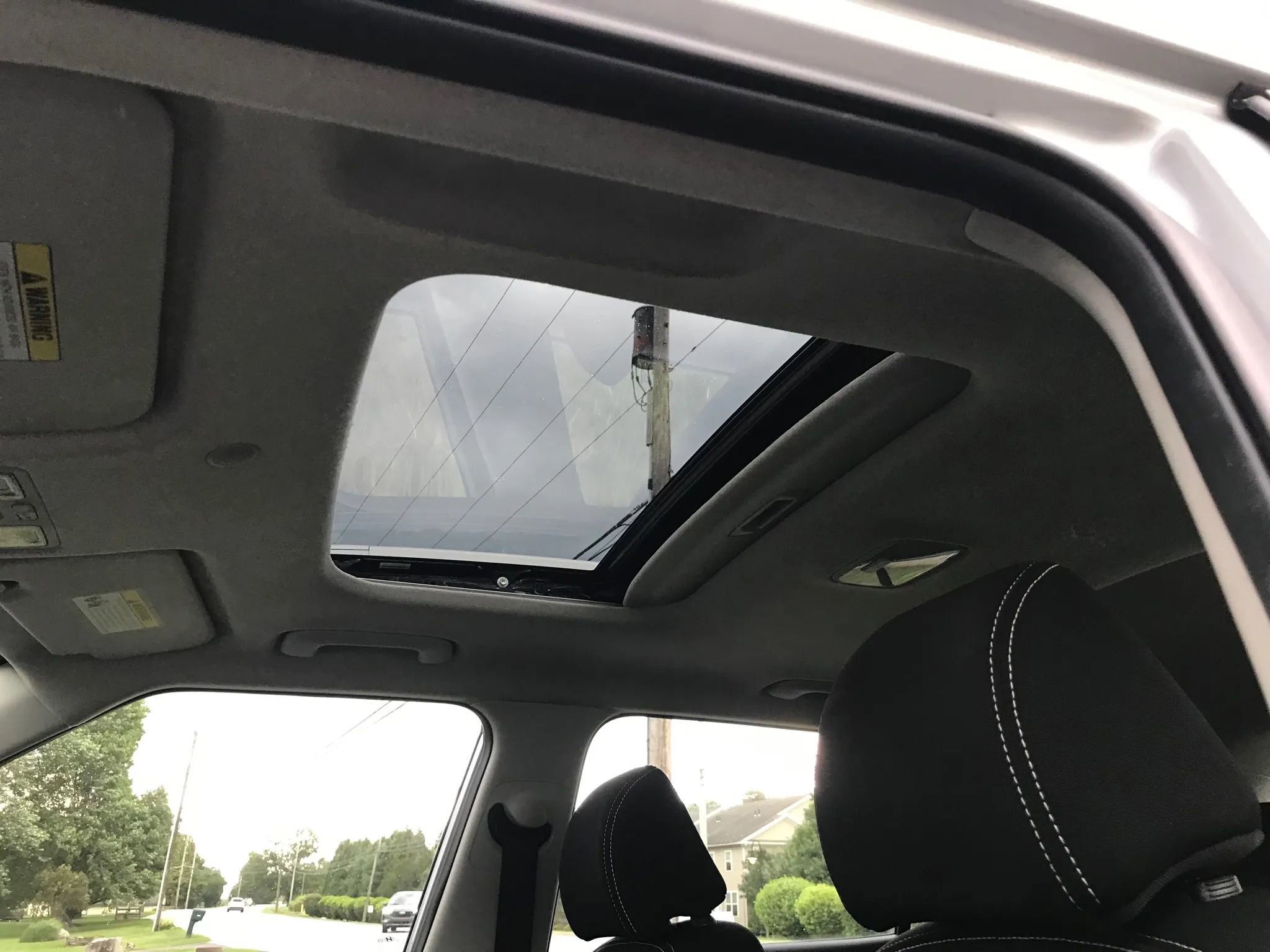 Used 2020 Hyundai Venue SEL w/ Convenience Package image 3