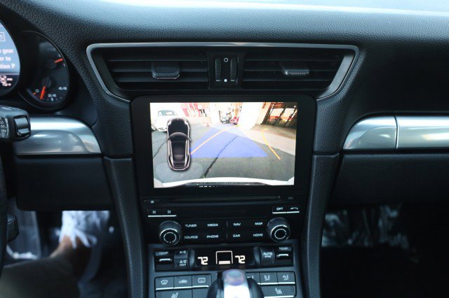 Used 2017 Porsche 911 Carrera image 32