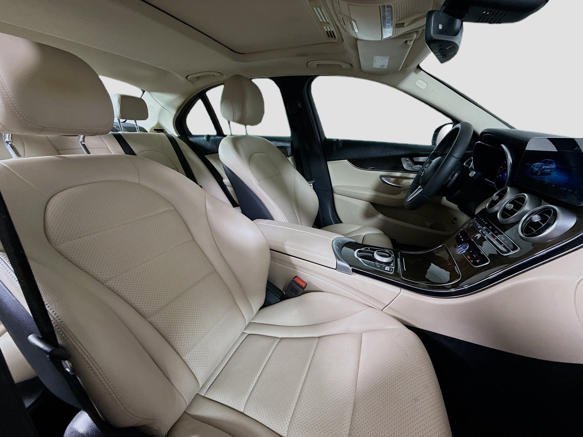 Used 2021 Mercedes-Benz C 300 Sedan image 29