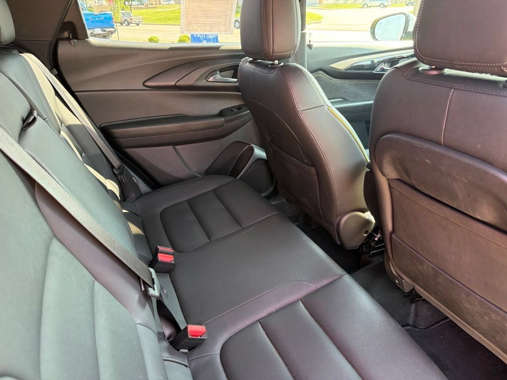 Used 2025 Chevrolet TrailBlazer ACTIV w/ Driver Confidence Package AWD/4WD image 14