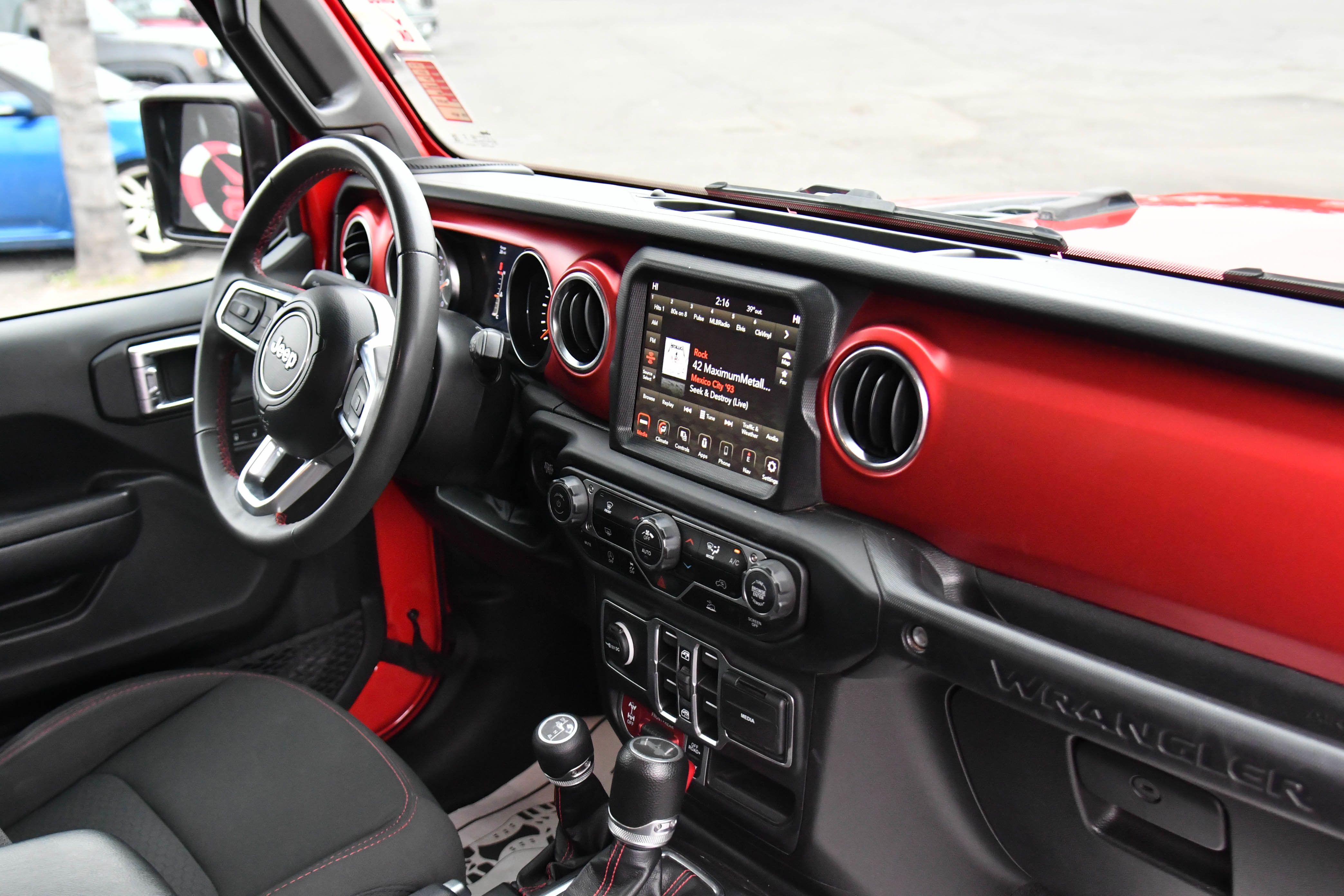 Used 2023 Jeep Wrangler Unlimited Rubicon image 43