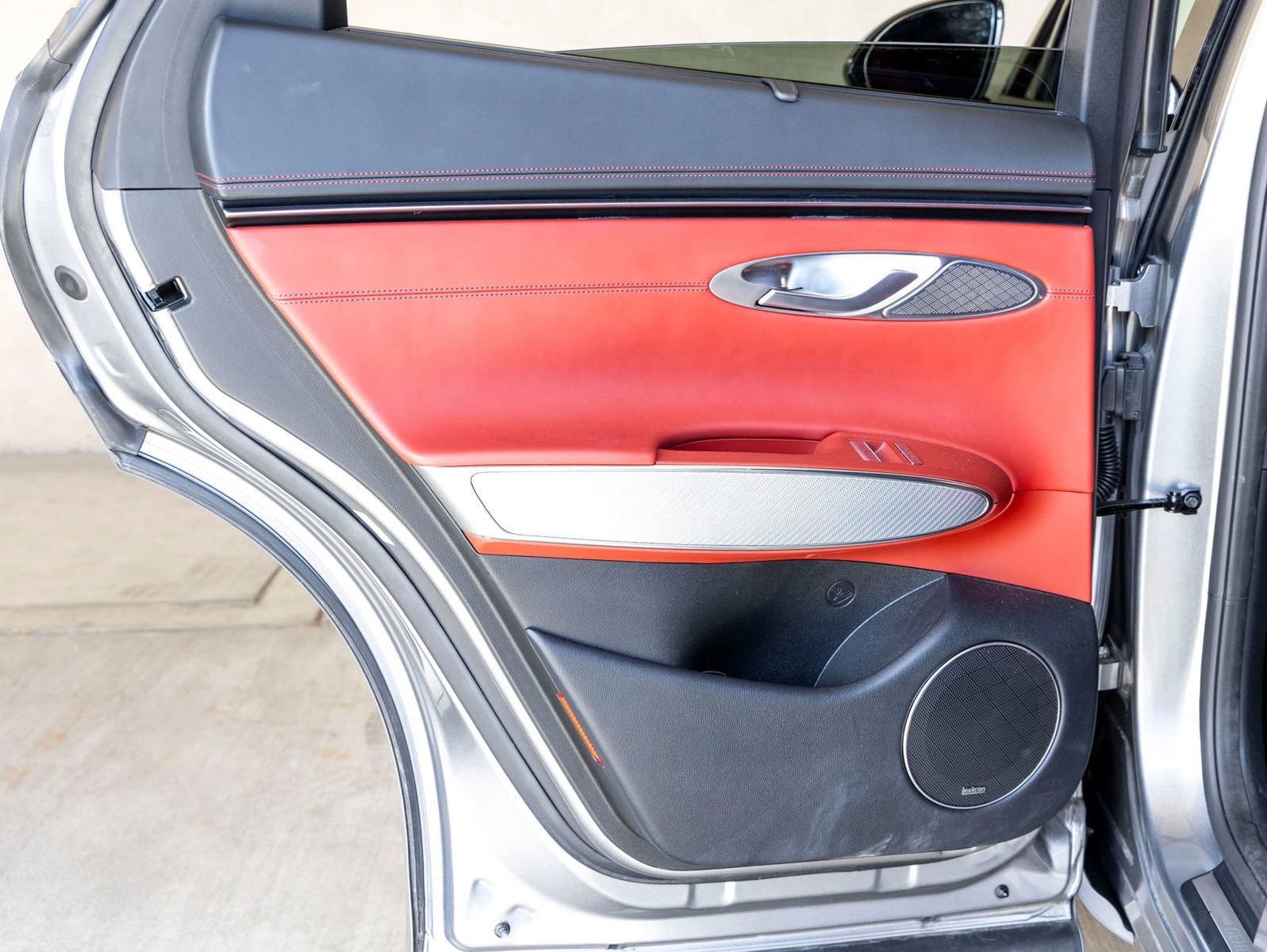 Used 2023 Genesis GV70 2.5T Sport Prestige w/ Sport Prestige Package image 20