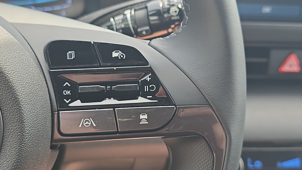 New 2026 Hyundai Elantra SEL Sport Premium FWD image 24