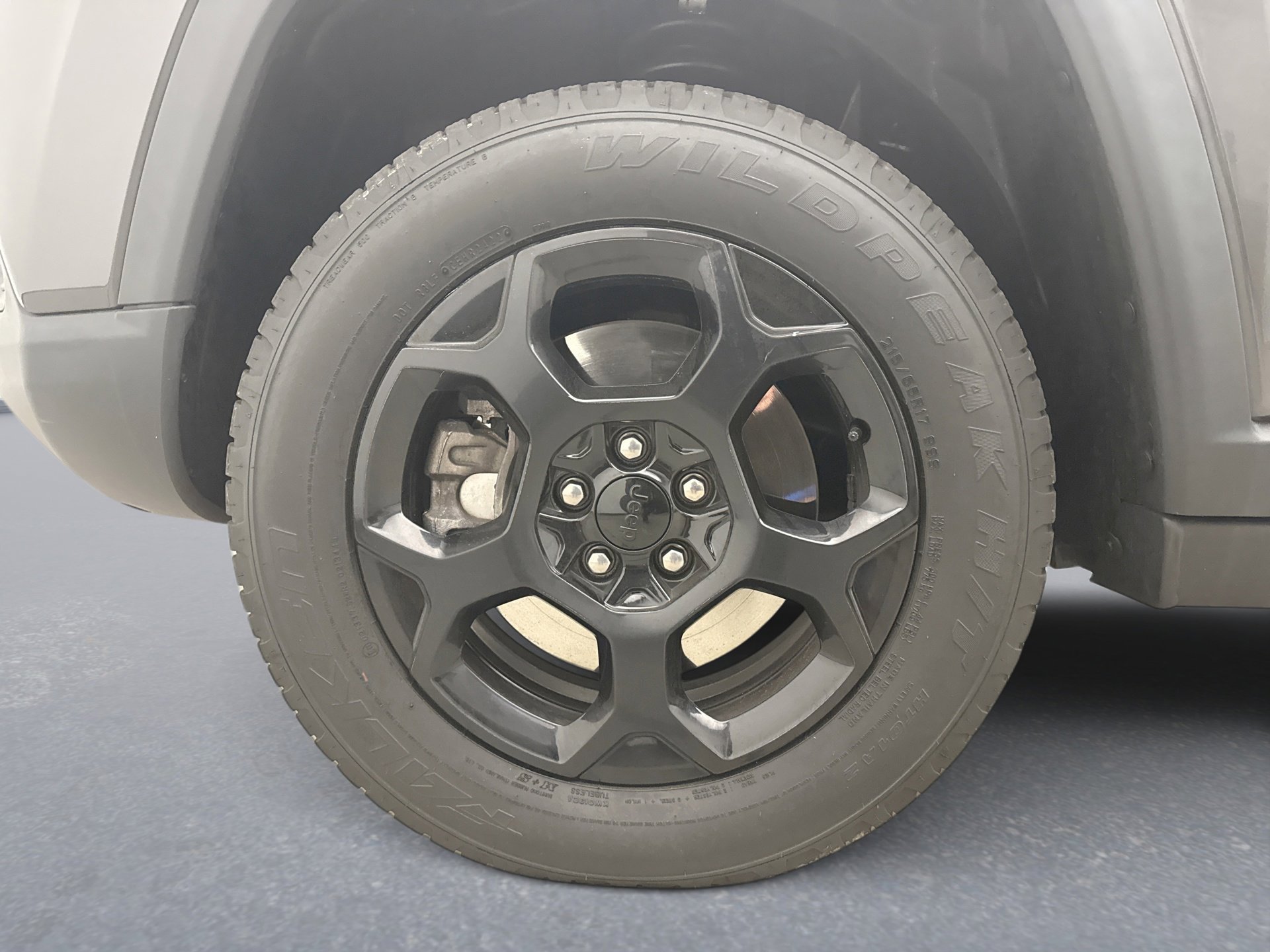 Used 2023 Jeep Compass Trailhawk w/ Sun and Sound Group image 25