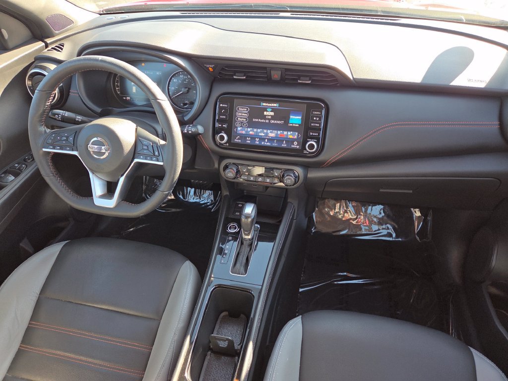 Used 2021 Nissan Kicks SR w/ SR Premium Package FWD image 28