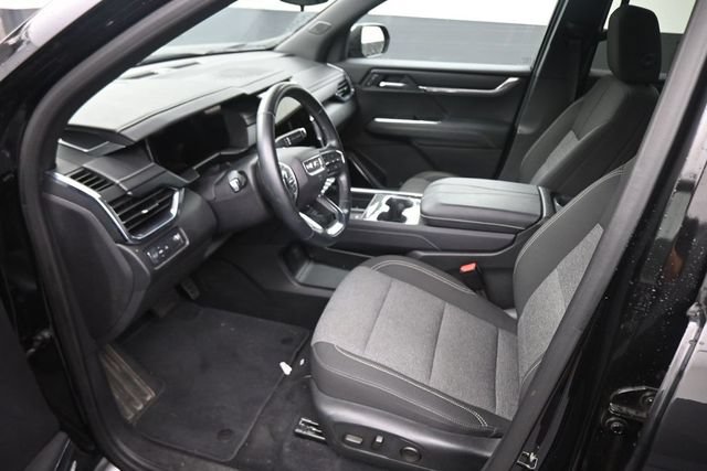Used 2025 GMC Acadia Elevation FWD image 22