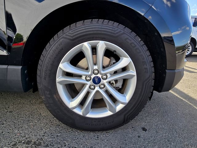 Used 2020 Ford Edge SEL w/ Convenience Package FWD image 30