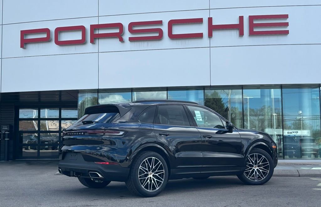 New 2026 Porsche Cayenne image 12