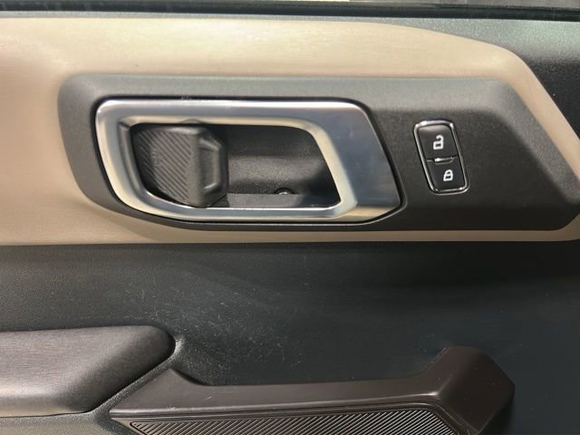 Used 2024 Ford Bronco Wildtrak image 13